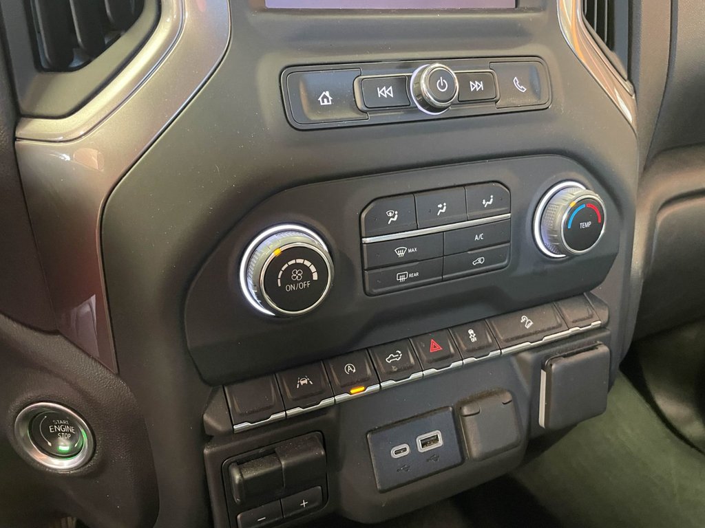 2024 Chevrolet Silverado 1500 in St-Jérôme, Quebec - 13 - w1024h768px