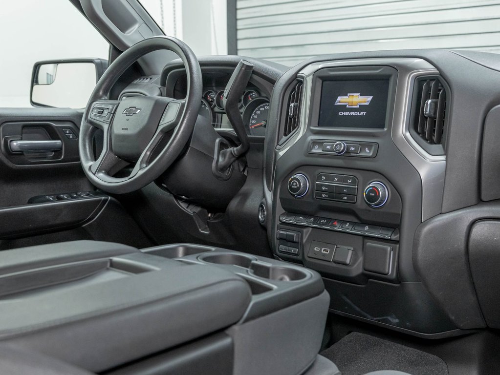 2024 Chevrolet Silverado 1500 in St-Jérôme, Quebec - 28 - w1024h768px