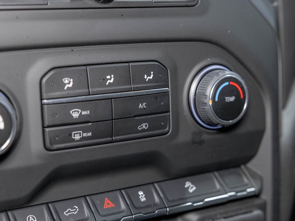 2024 Chevrolet Silverado 1500 in St-Jérôme, Quebec - 21 - w1024h768px