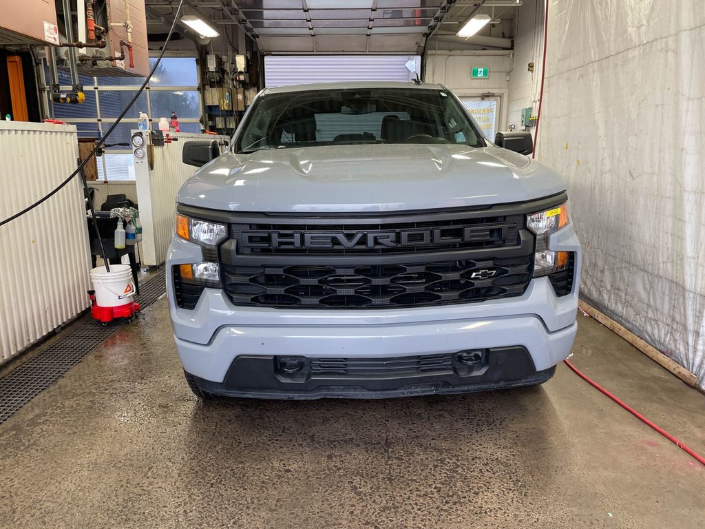 2024 Chevrolet Silverado 1500 in St-Jérôme, Quebec - 4 - w1024h768px