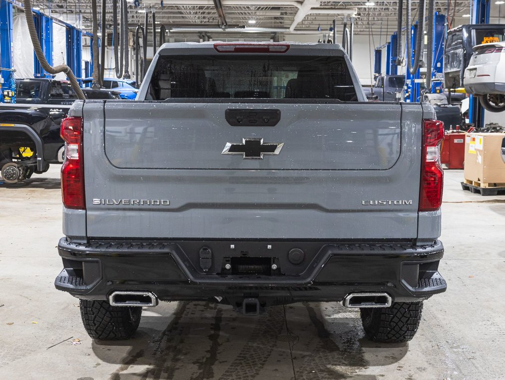 Chevrolet Silverado 1500  2025 à St-Jérôme, Québec - 6 - w1024h768px