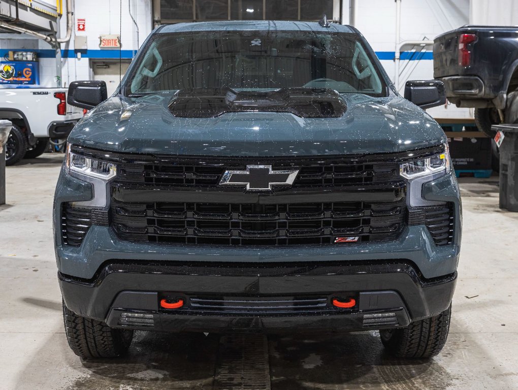 2025 Chevrolet Silverado 1500 in St-Jérôme, Quebec - 2 - w1024h768px