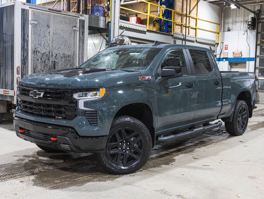 2025 Chevrolet Silverado 1500 in St-Jérôme, Quebec - 1 - w1024h768px