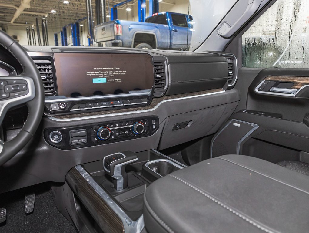 2025 Chevrolet Silverado 1500 in St-Jérôme, Quebec - 20 - w1024h768px