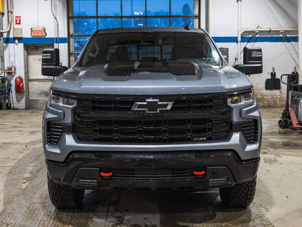 2025 Chevrolet Silverado 1500 in St-Jérôme, Quebec - 2 - w1024h768px