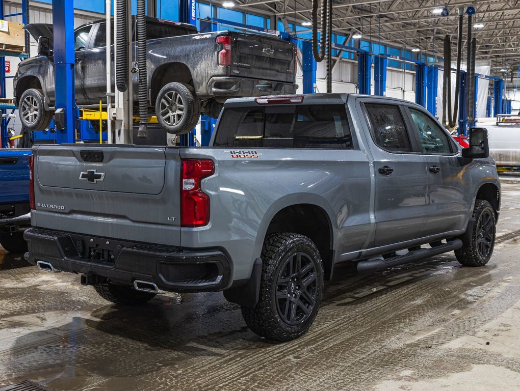 2025 Chevrolet Silverado 1500 in St-Jérôme, Quebec - 9 - w1024h768px