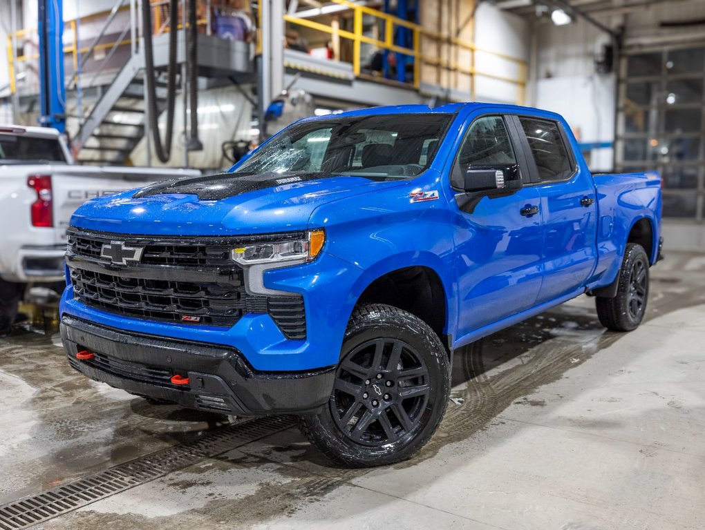 2025 Chevrolet Silverado 1500 in St-Jérôme, Quebec - 1 - w1024h768px