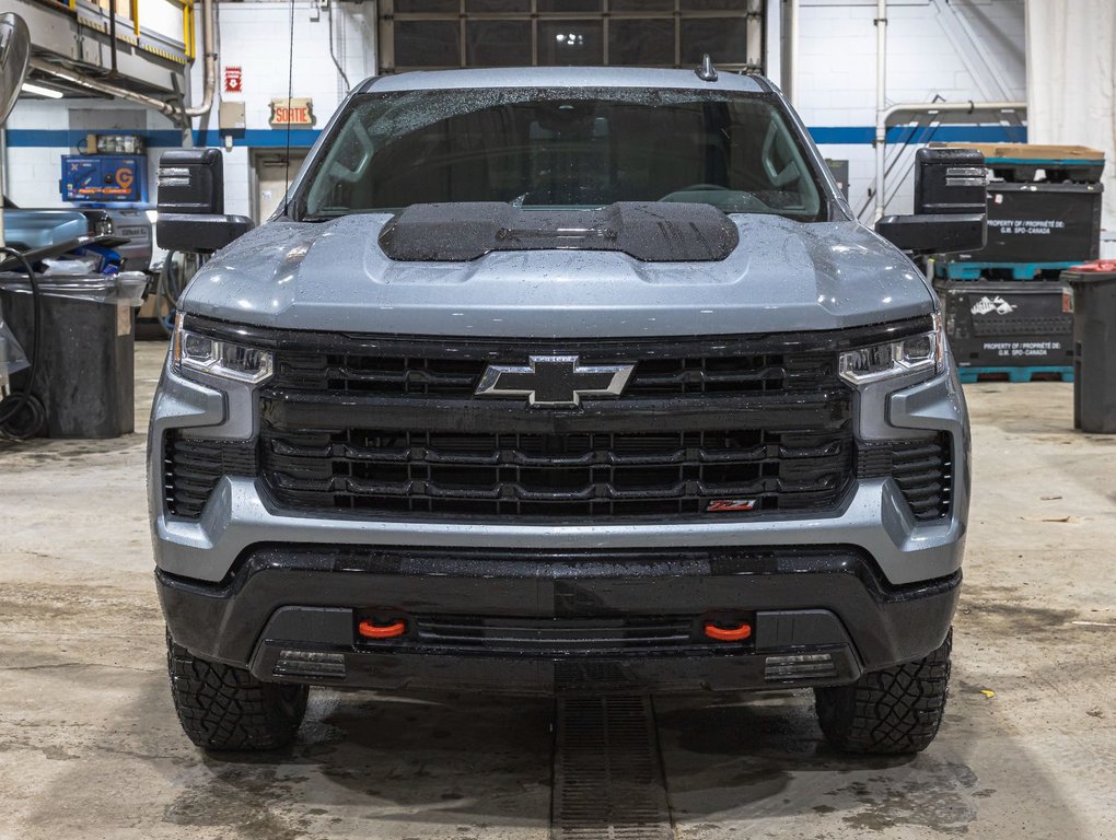 Chevrolet Silverado 1500  2025 à St-Jérôme, Québec - 2 - w1024h768px