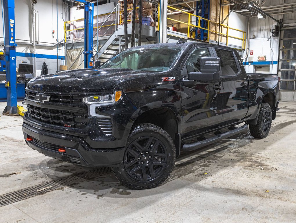 Chevrolet Silverado 1500  2025 à St-Jérôme, Québec - 1 - w1024h768px