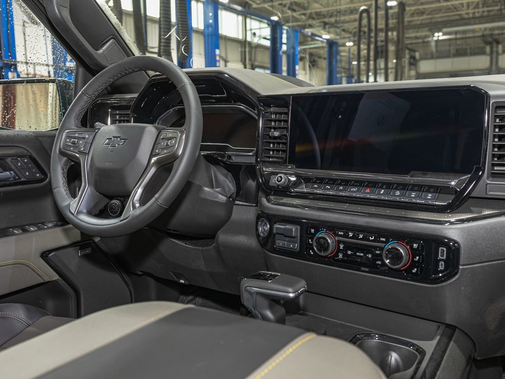 Chevrolet Silverado 1500  2025 à St-Jérôme, Québec - 32 - w1024h768px