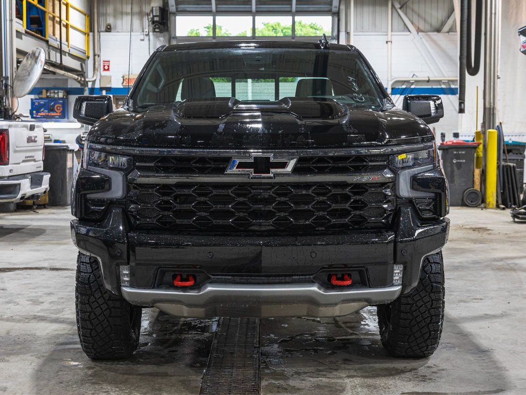Chevrolet Silverado 1500  2025 à St-Jérôme, Québec - 2 - w1024h768px