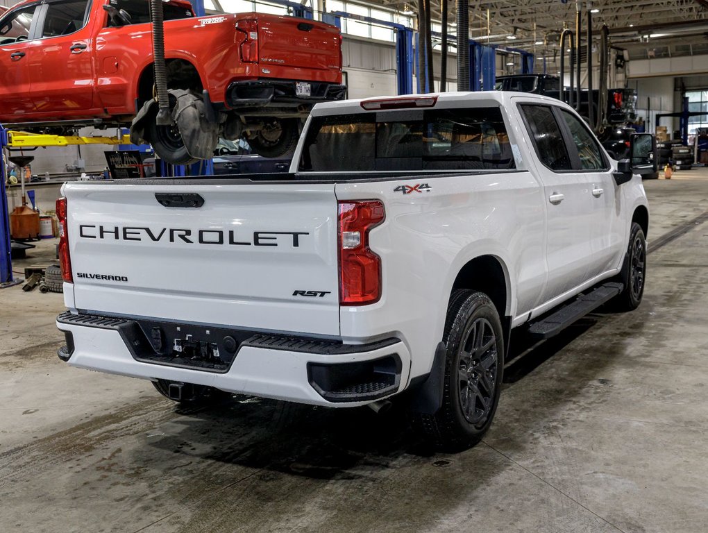 2025 Chevrolet Silverado 1500 in St-Jérôme, Quebec - 9 - w1024h768px