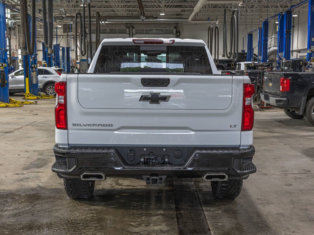 2025 Chevrolet Silverado 1500 in St-Jérôme, Quebec - 8 - w1024h768px