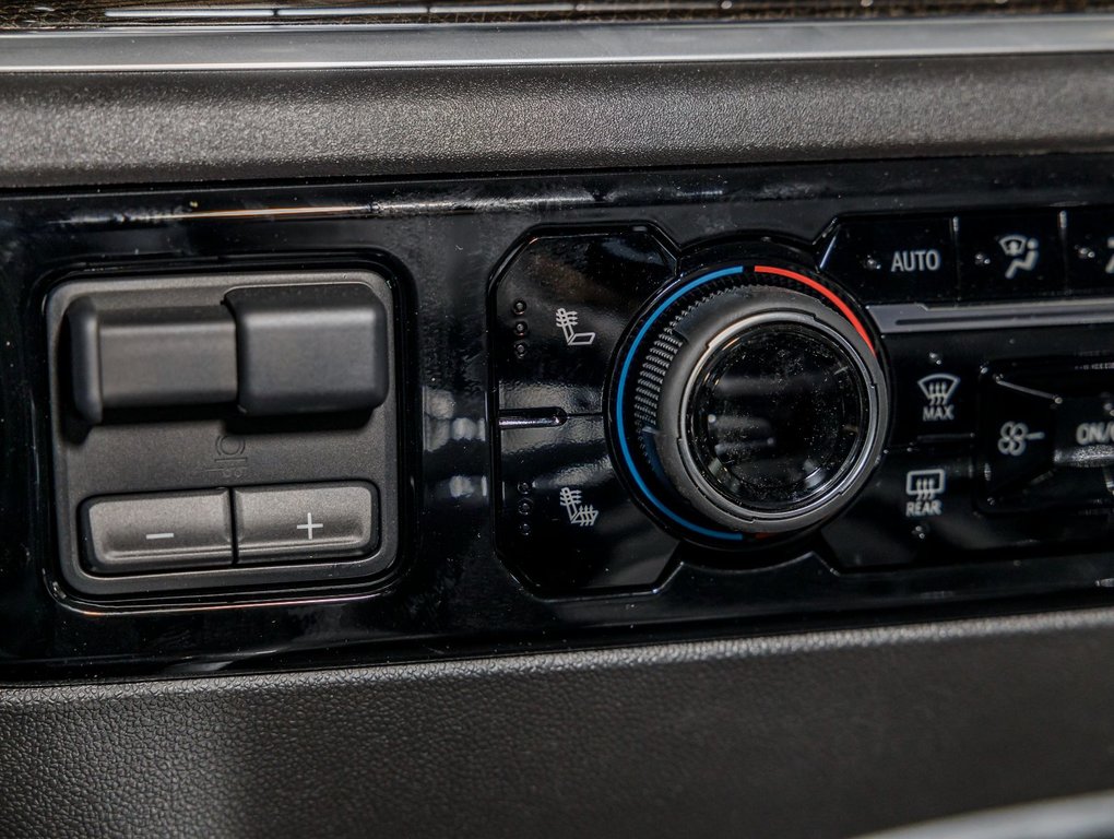 2025 Chevrolet Silverado 1500 in St-Jérôme, Quebec - 22 - w1024h768px