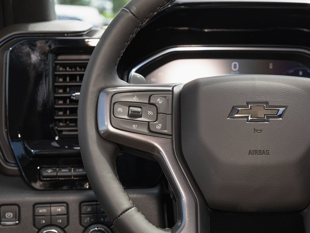 2025 Chevrolet Silverado 1500 in St-Jérôme, Quebec - 15 - w1024h768px