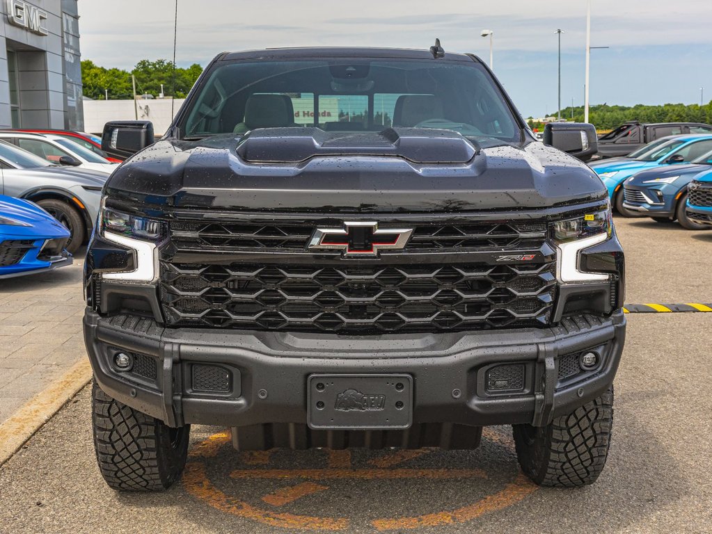 2025 Chevrolet Silverado 1500 in St-Jérôme, Quebec - 2 - w1024h768px