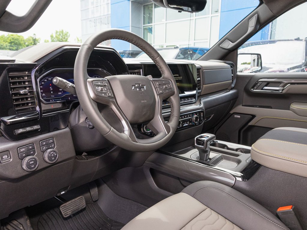 2025 Chevrolet Silverado 1500 in St-Jérôme, Quebec - 12 - w1024h768px