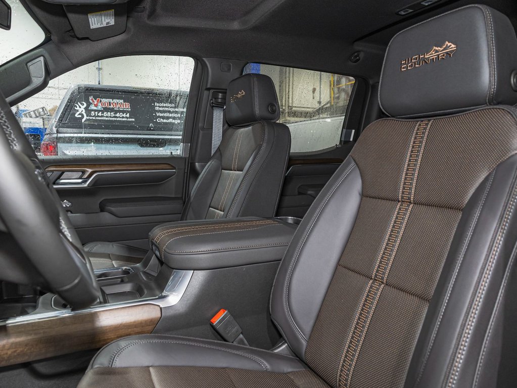 2025 Chevrolet Silverado 1500 in St-Jérôme, Quebec - 11 - w1024h768px