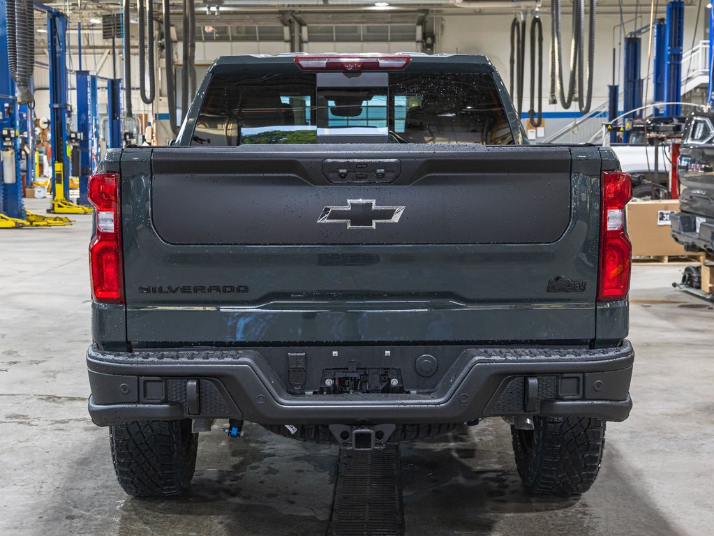 2025 Chevrolet Silverado 1500 in St-Jérôme, Quebec - 8 - w1024h768px