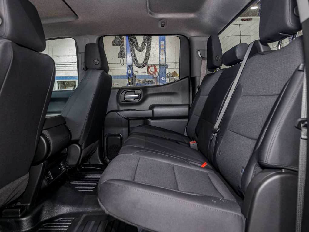 2025 Chevrolet Silverado 1500 in St-Jérôme, Quebec - 27 - w1024h768px