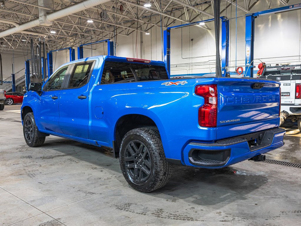 2025 Chevrolet Silverado 1500 in St-Jérôme, Quebec - 5 - w1024h768px