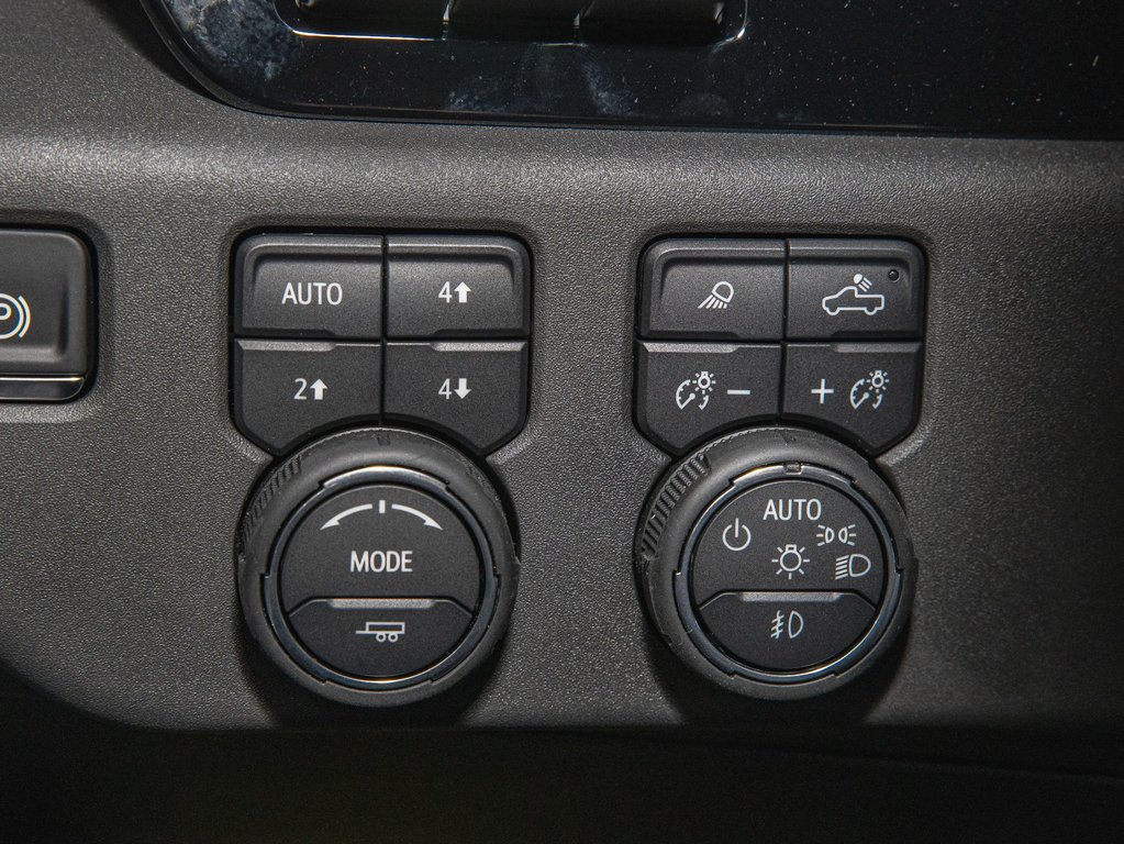 Chevrolet Silverado 1500  2025 à St-Jérôme, Québec - 26 - w1024h768px
