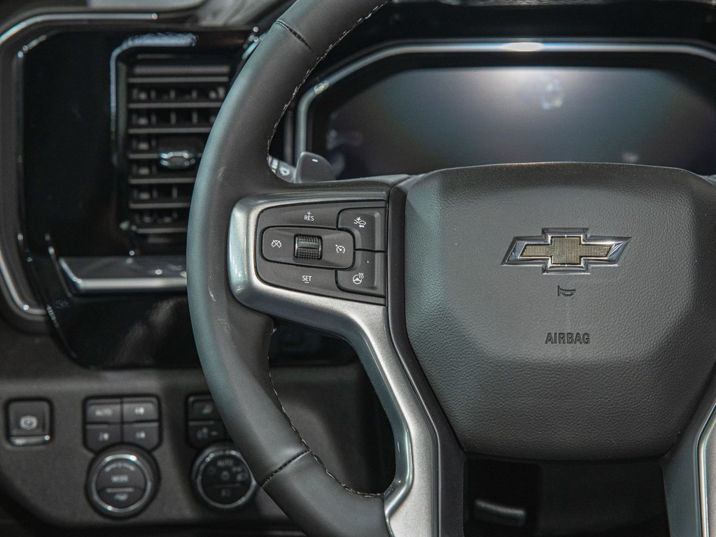 Chevrolet Silverado 1500  2025 à St-Jérôme, Québec - 15 - w1024h768px