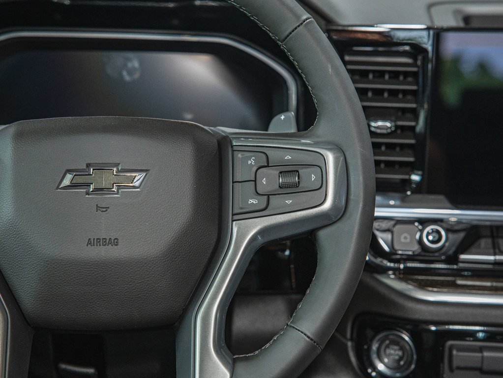 Chevrolet Silverado 1500  2025 à St-Jérôme, Québec - 16 - w1024h768px