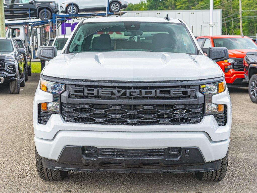 Chevrolet Silverado 1500  2025 à St-Jérôme, Québec - 5 - w1024h768px