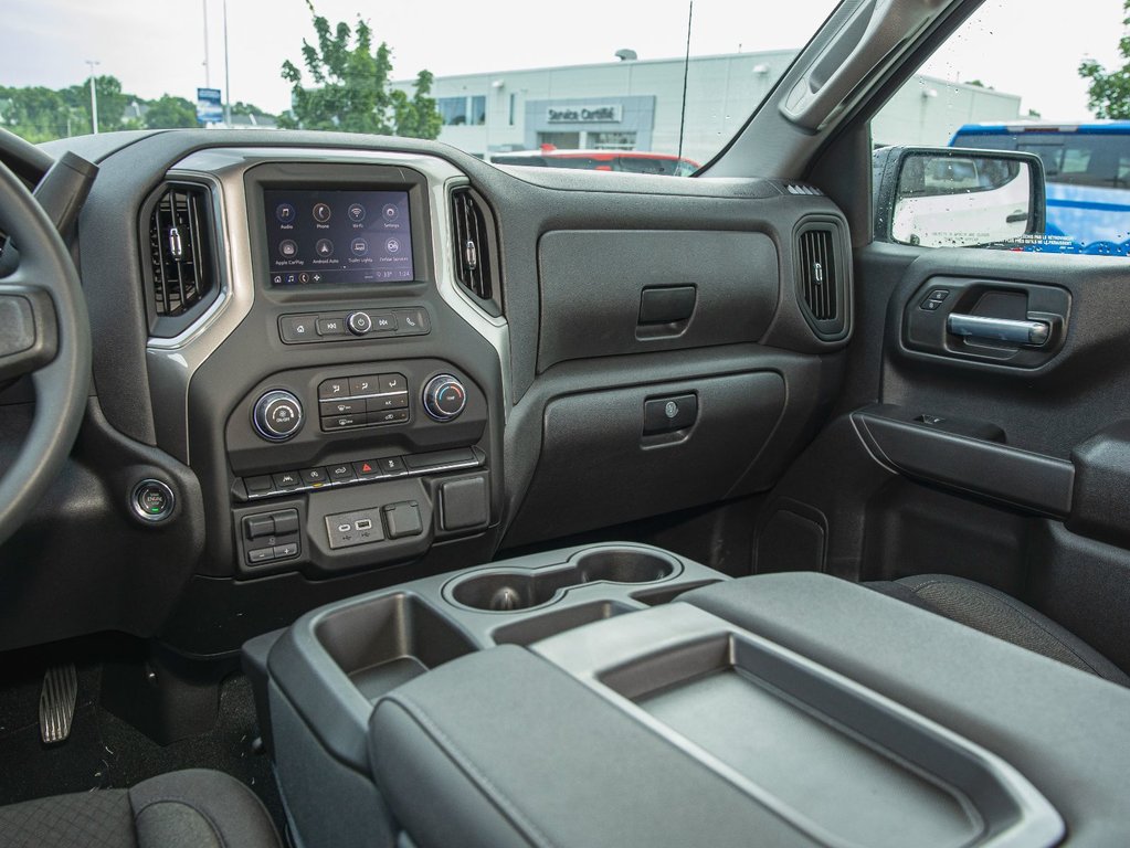 Chevrolet Silverado 1500  2025 à St-Jérôme, Québec - 19 - w1024h768px