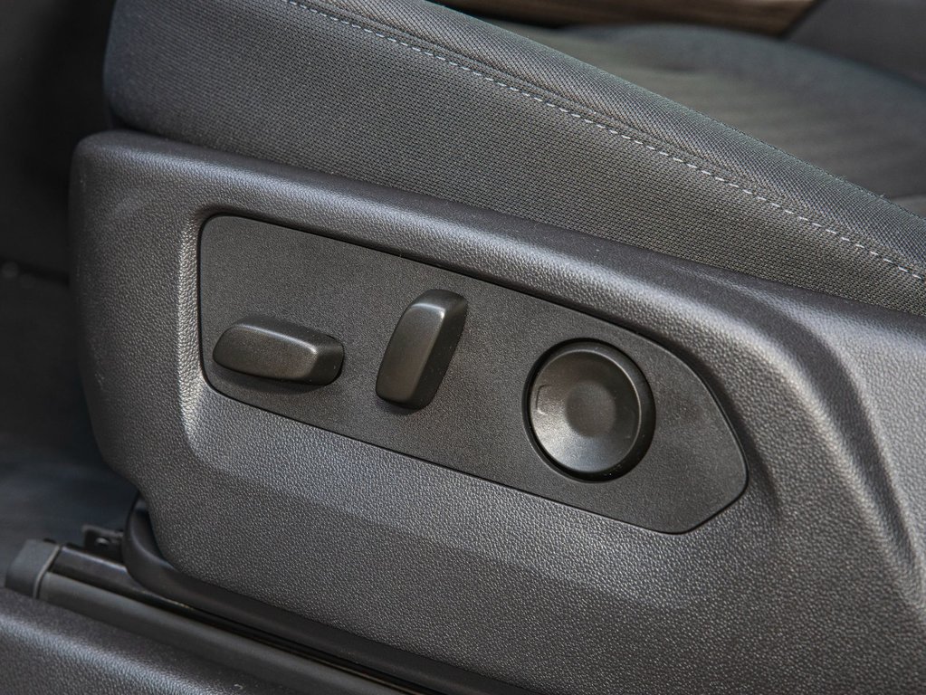 Chevrolet Silverado 1500  2025 à St-Jérôme, Québec - 29 - w1024h768px