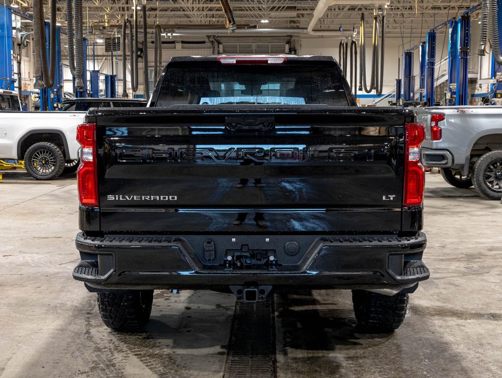 2025 Chevrolet Silverado 1500 in St-Jérôme, Quebec - 8 - w1024h768px