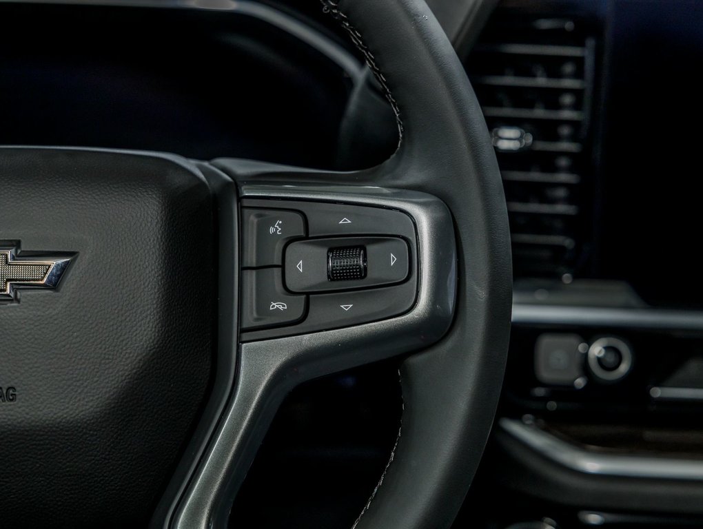 2025 Chevrolet Silverado 1500 in St-Jérôme, Quebec - 16 - w1024h768px
