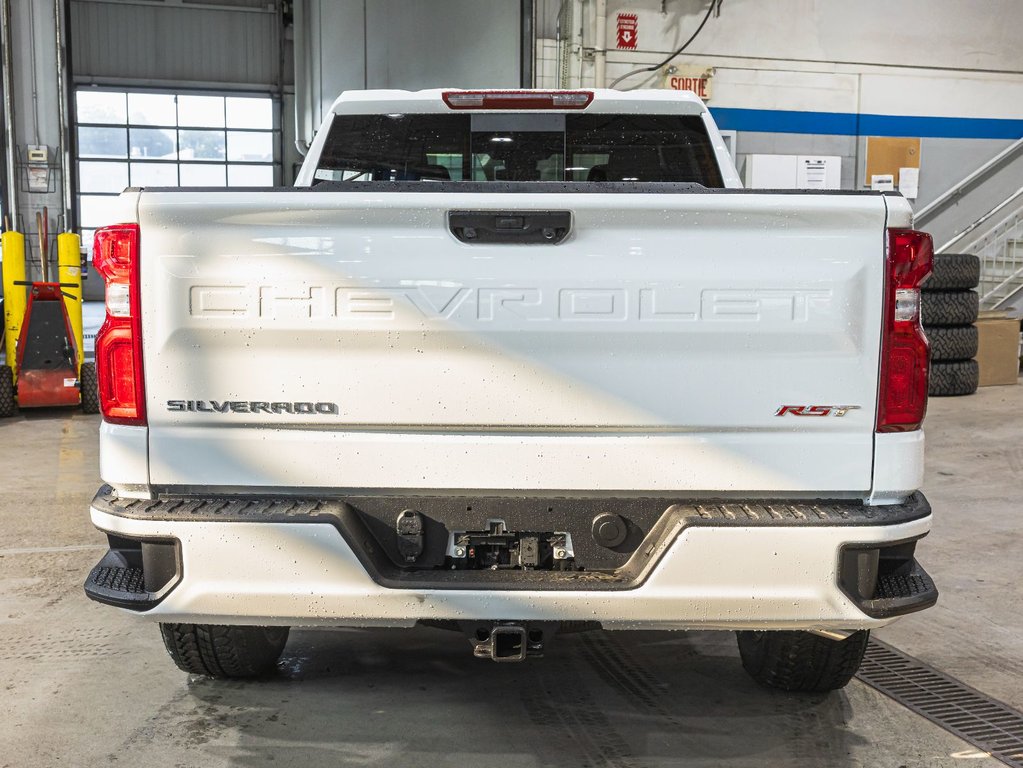 2025 Chevrolet Silverado 1500 in St-Jérôme, Quebec - 8 - w1024h768px