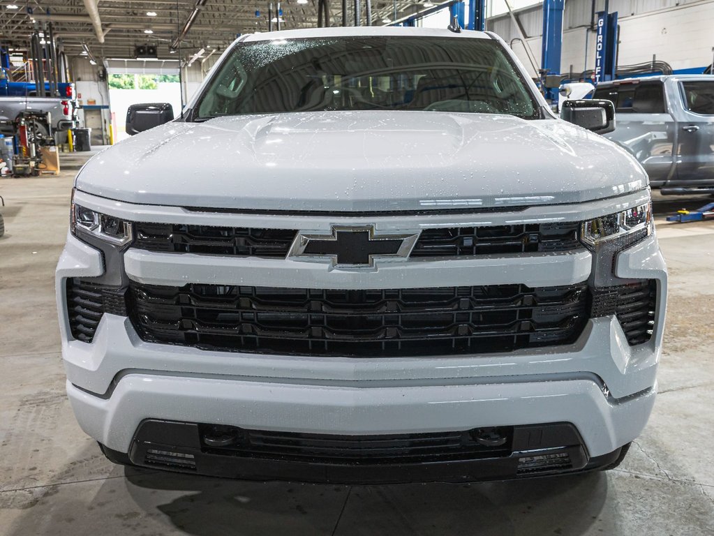 2025 Chevrolet Silverado 1500 in St-Jérôme, Quebec - 2 - w1024h768px
