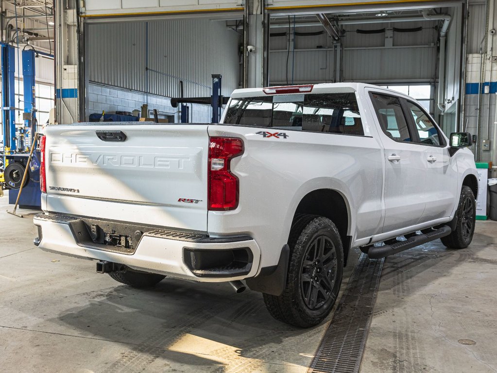 2025 Chevrolet Silverado 1500 in St-Jérôme, Quebec - 9 - w1024h768px