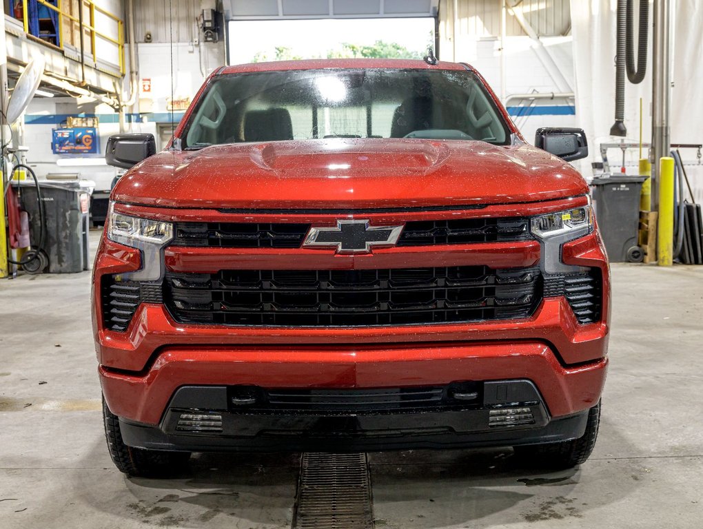 Chevrolet Silverado 1500  2025 à St-Jérôme, Québec - 2 - w1024h768px