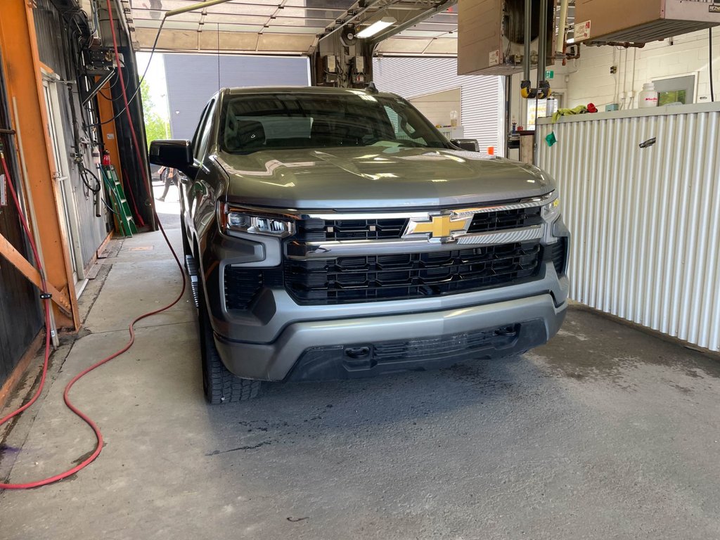 Chevrolet Silverado 1500  2025 à St-Jérôme, Québec - 10 - w1024h768px