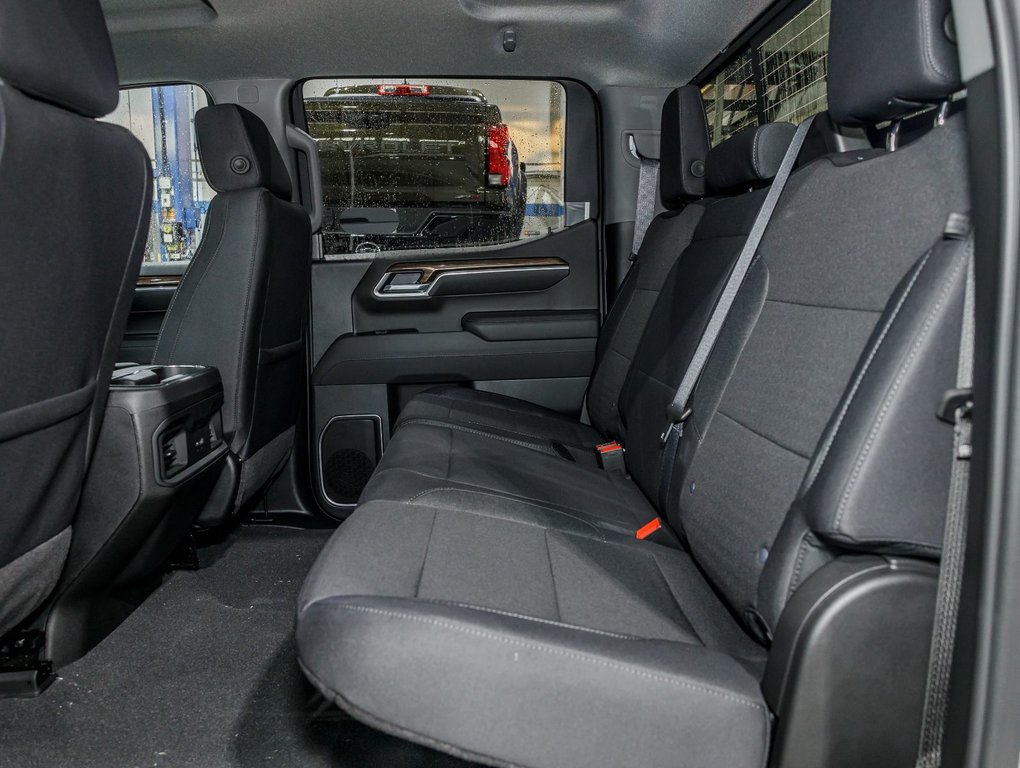2026 Chevrolet Silverado 1500 in St-Jérôme, Quebec - 31 - w1024h768px