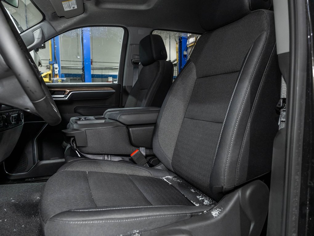 Chevrolet Silverado 1500  2026 à St-Jérôme, Québec - 11 - w1024h768px