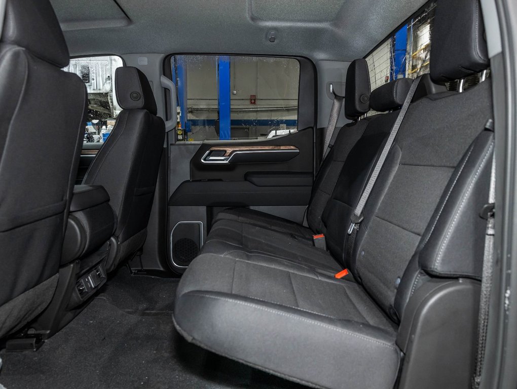 Chevrolet Silverado 1500  2026 à St-Jérôme, Québec - 32 - w1024h768px