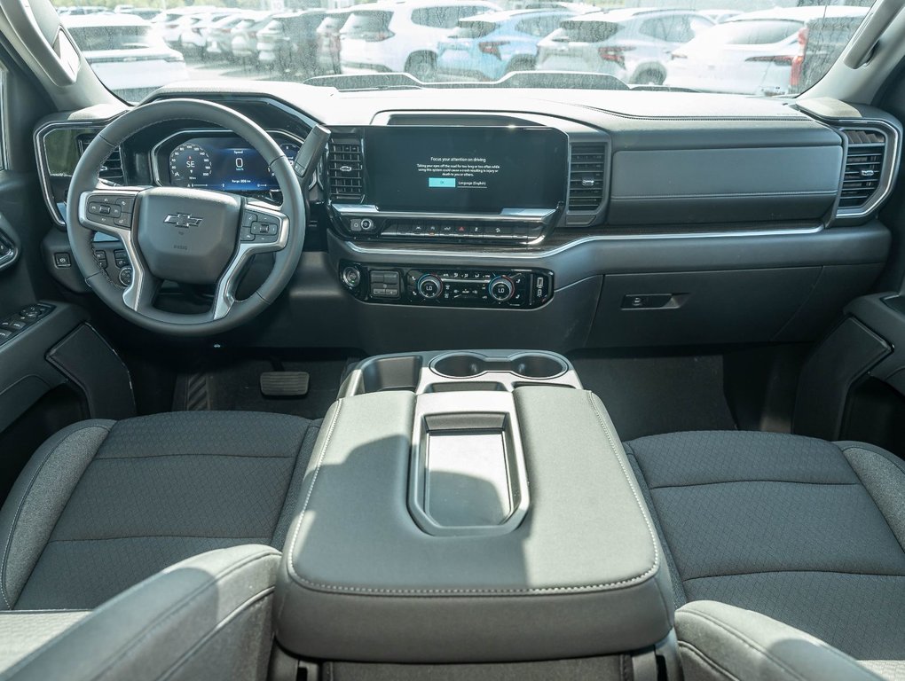 2026 Chevrolet Silverado 1500 in St-Jérôme, Quebec - 4 - w1024h768px