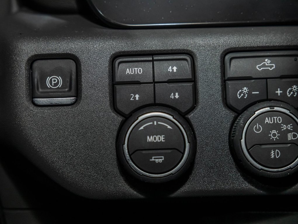 Chevrolet Silverado 1500  2026 à St-Jérôme, Québec - 25 - w1024h768px