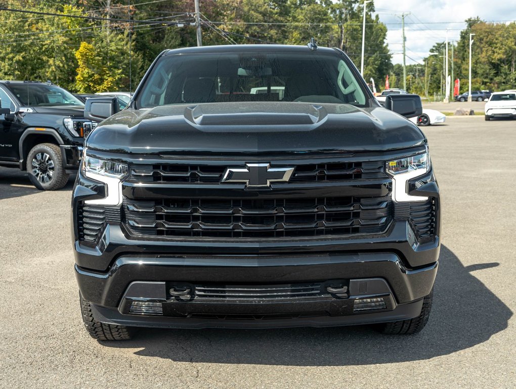 Chevrolet Silverado 1500  2026 à St-Jérôme, Québec - 2 - w1024h768px