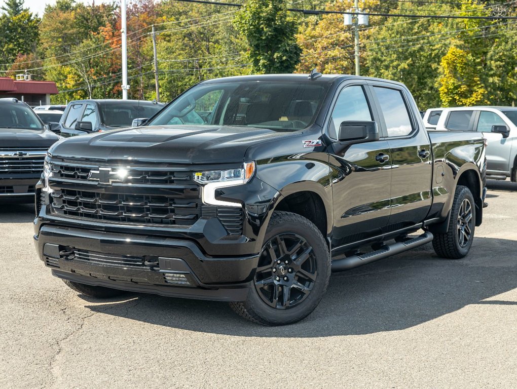 Chevrolet Silverado 1500  2026 à St-Jérôme, Québec - 1 - w1024h768px