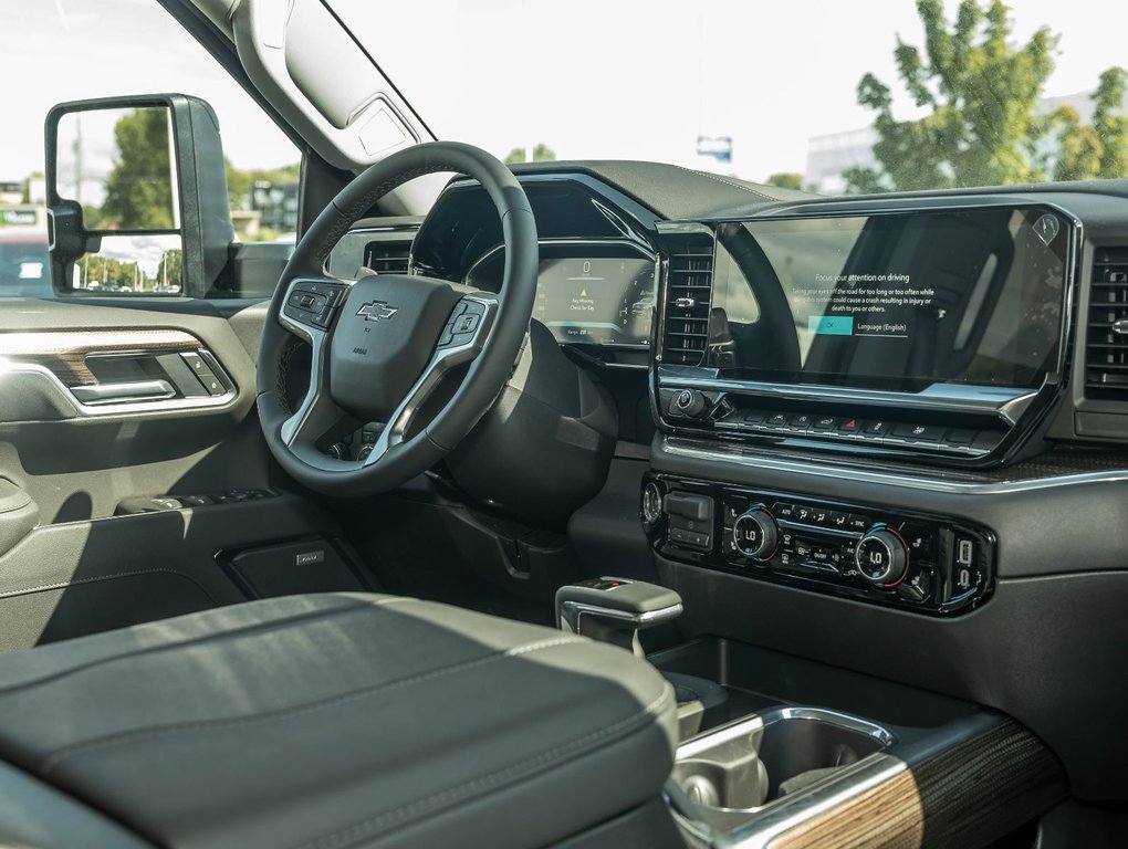 2026 Chevrolet Silverado 1500 in St-Jérôme, Quebec - 30 - w1024h768px