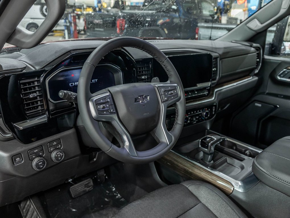 2026 Chevrolet Silverado 1500 in St-Jérôme, Quebec - 12 - w1024h768px