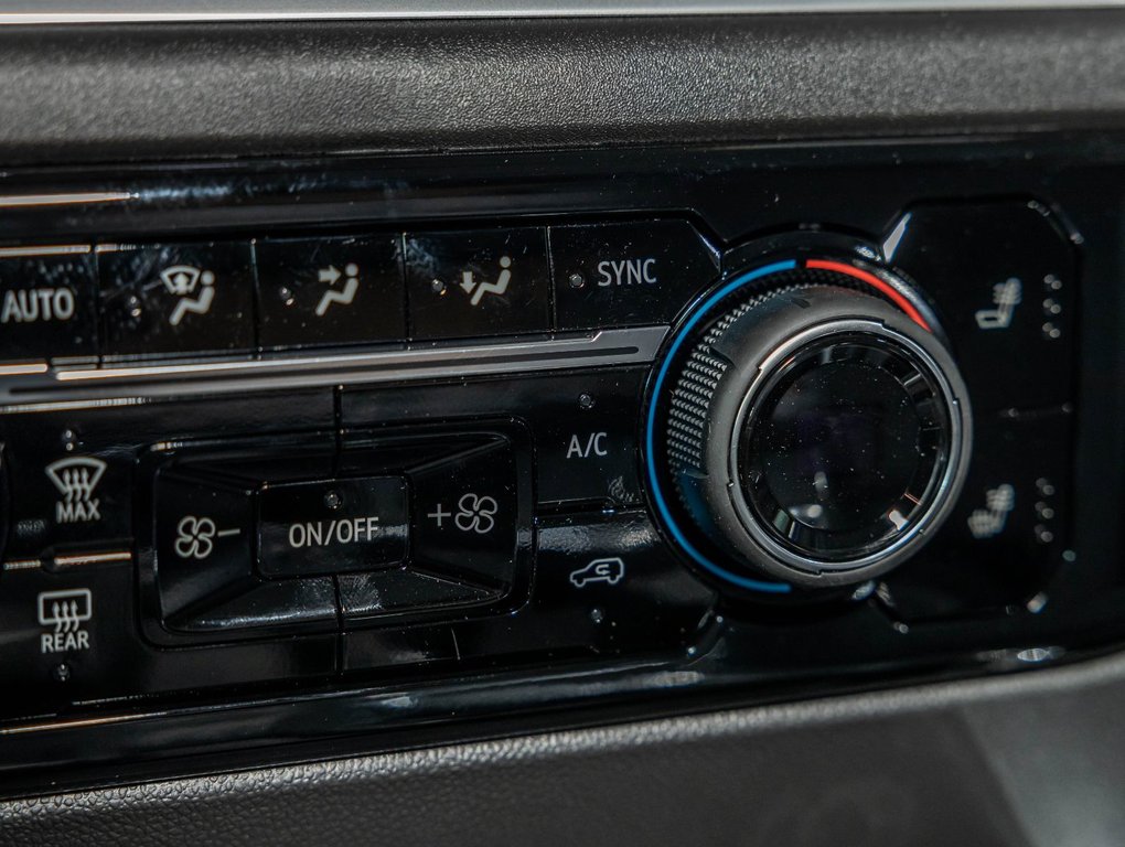 2026 Chevrolet Silverado 1500 in St-Jérôme, Quebec - 23 - w1024h768px