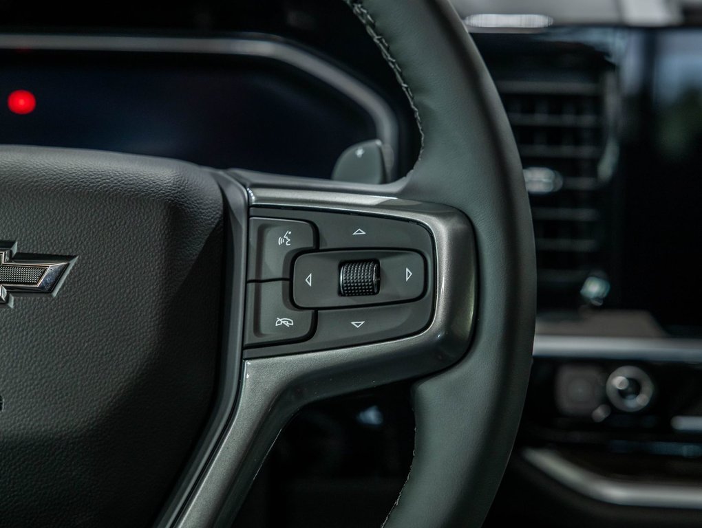 2026 Chevrolet Silverado 1500 in St-Jérôme, Quebec - 16 - w1024h768px