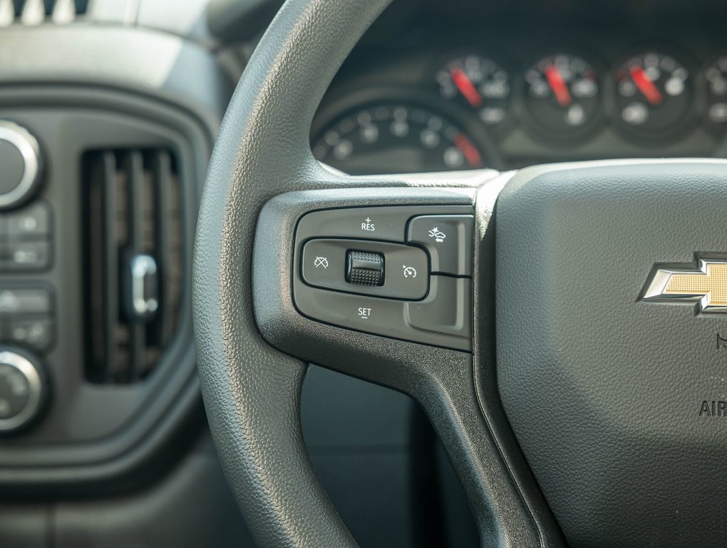 2026 Chevrolet Silverado 1500 in St-Jérôme, Quebec - 13 - w1024h768px